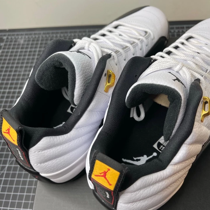 Nike Air Jordan XII 12 Low Golf Taxi White Black Gold Shoes DH4120-100 Size 11 New 5 Nike Air Jordan XII 12 Low Golf Taxi White Black Gold Shoes DH4120-100 Size 11 New - Image 3